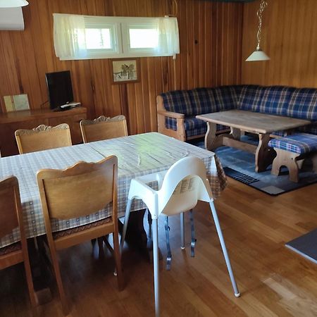 Haugheim Two-Bedroom Cottage Birkeland Exterior photo